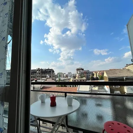 Milan Nice Apartment With Big Balcony * Milán